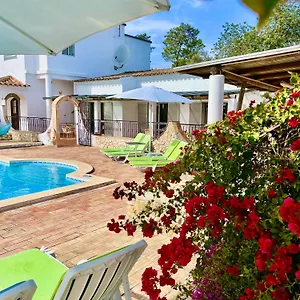 The Lemon Tree Apartahotel